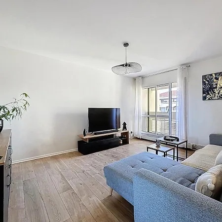 Spacieux Montferrand Apartment *