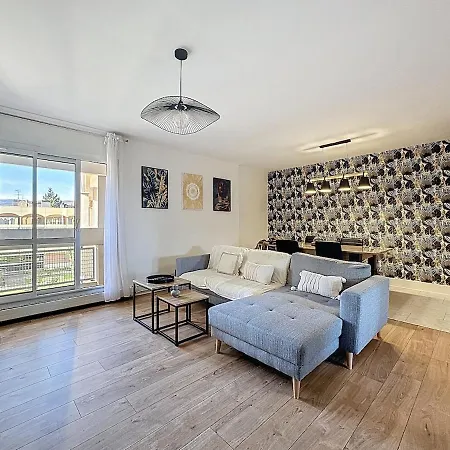 Spacieux Montferrand Апартаменты *